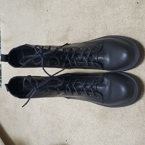 8 1/2 Combat Style Womens Boot